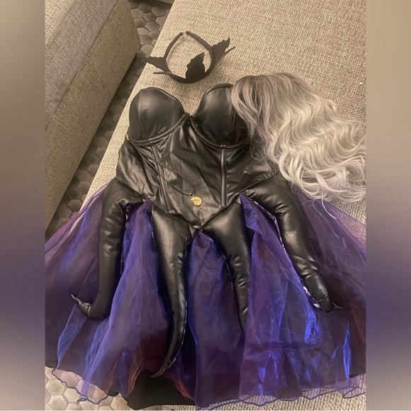 “Ursula” Halloween Costume New size small bundle - Picture 3 of 4